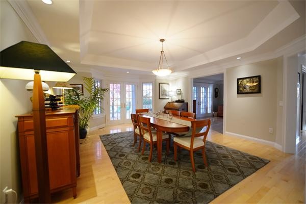 130 Beard Way Needham, MA 02492 - Photo 5 of 22 Gallery Image 5