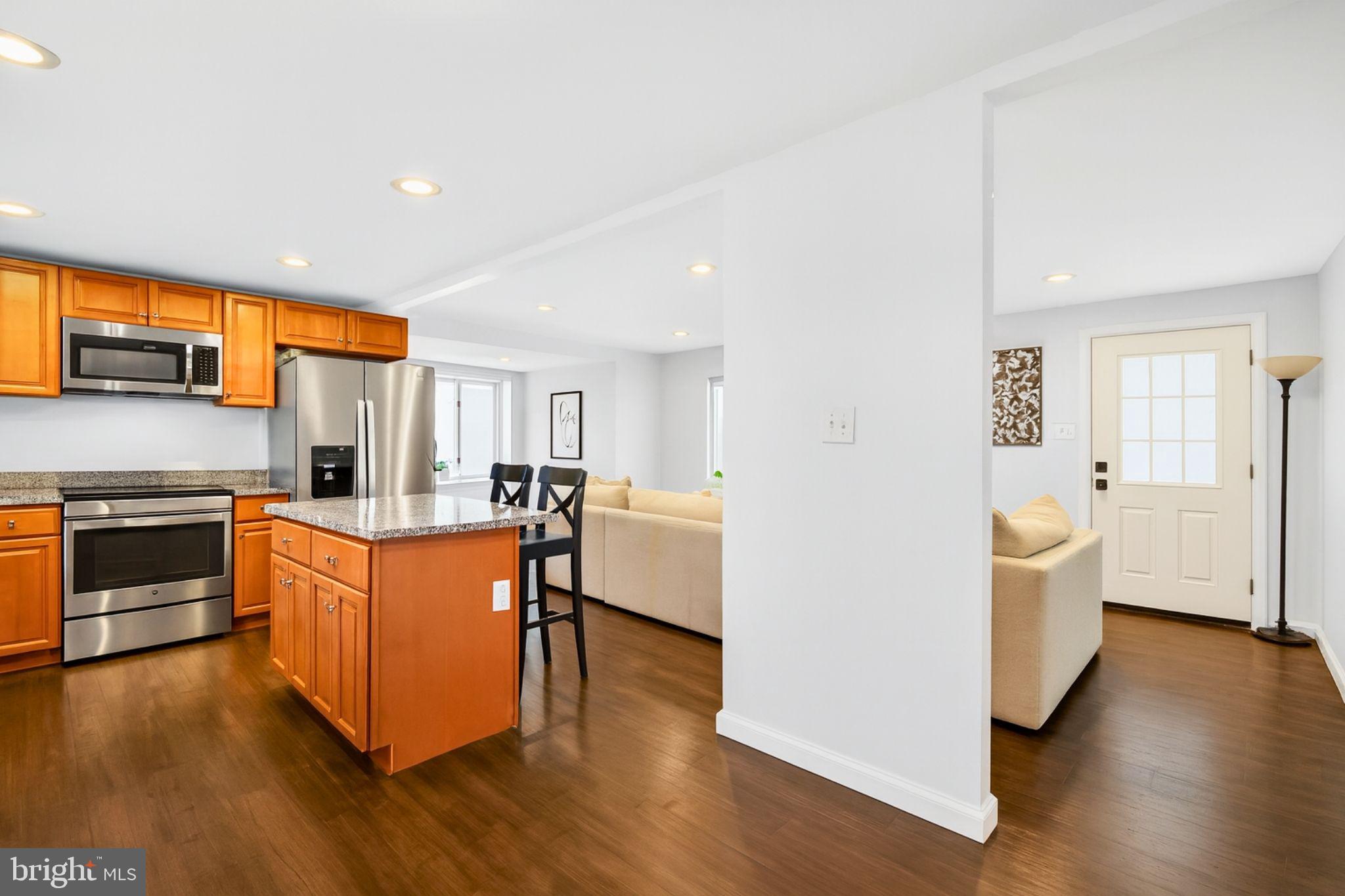 1104 Indo Hyattsville, MD 20785 - Photo 5 of 27