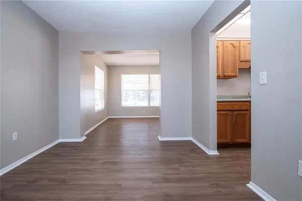 $1,890 | 802 Buttonwood Drive, Bradenton, FL 34208