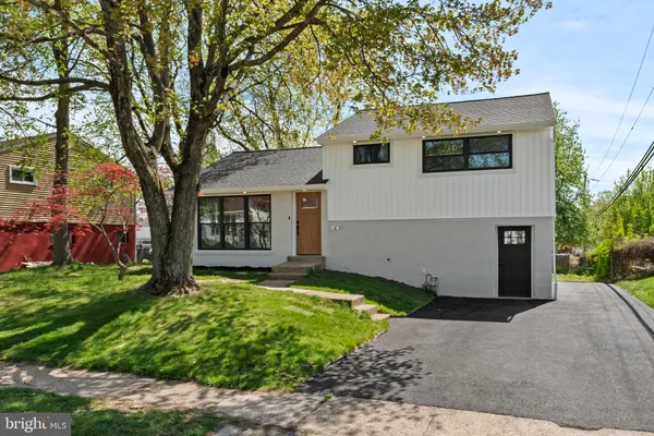$525,000 | 1453 Doris Road, Abington, PA 19001