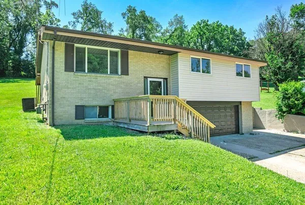 $229,000 | 254 Twin Bridges Road, Charleroi, PA 15022