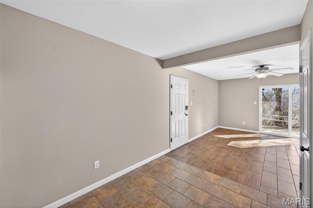 741 Ridgeside Drive, Unit B Ballwin, MO 63021 - Photo 14 of 37