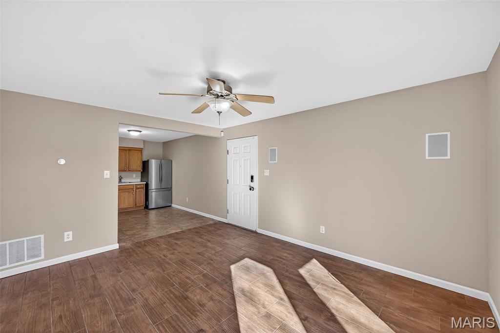 741 Ridgeside Drive, Unit B Ballwin, MO 63021 - Photo 8 of 37