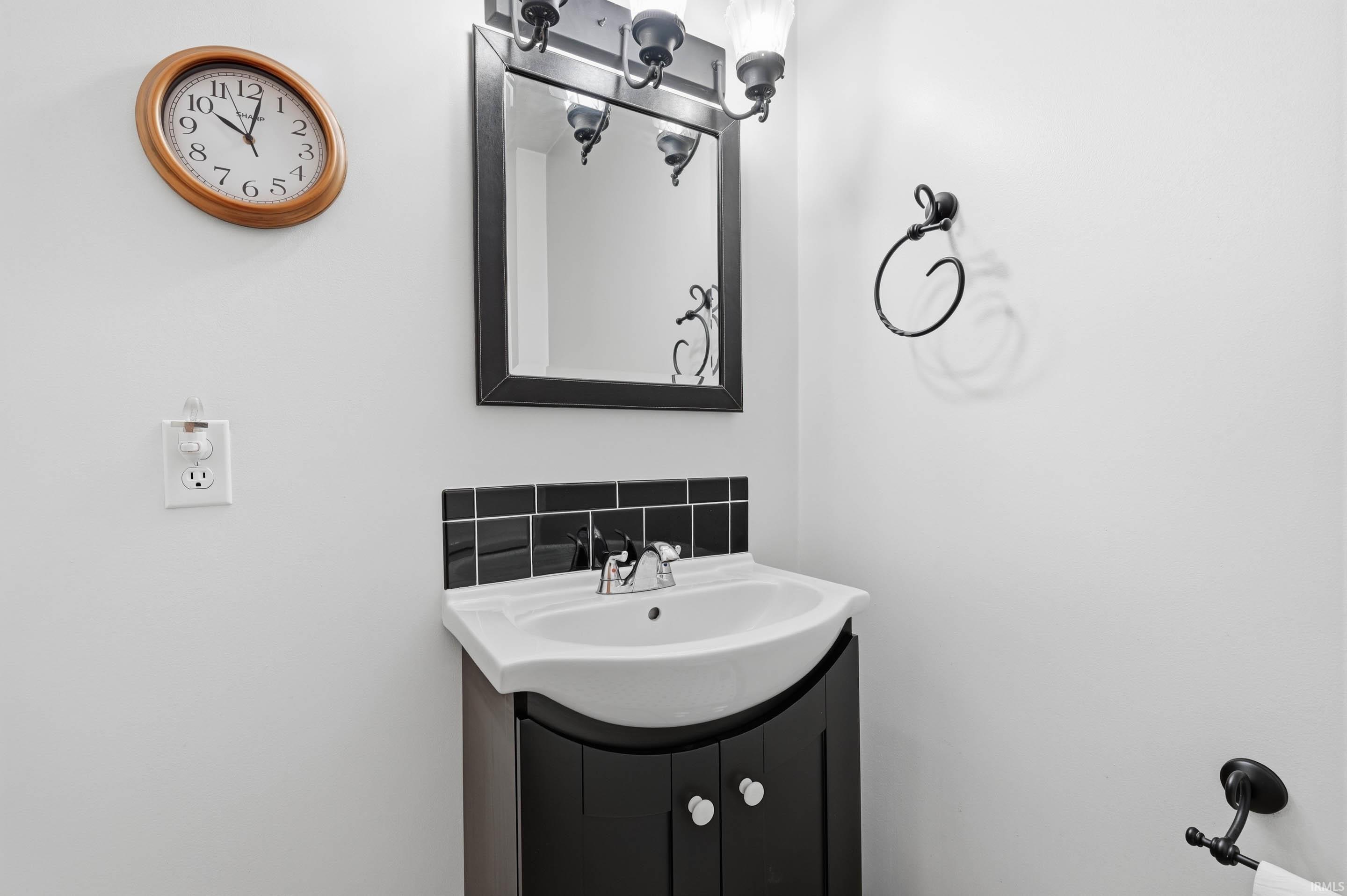 501 West 1000 N Road Eaton, IN 47338 - Photo 11 of 32