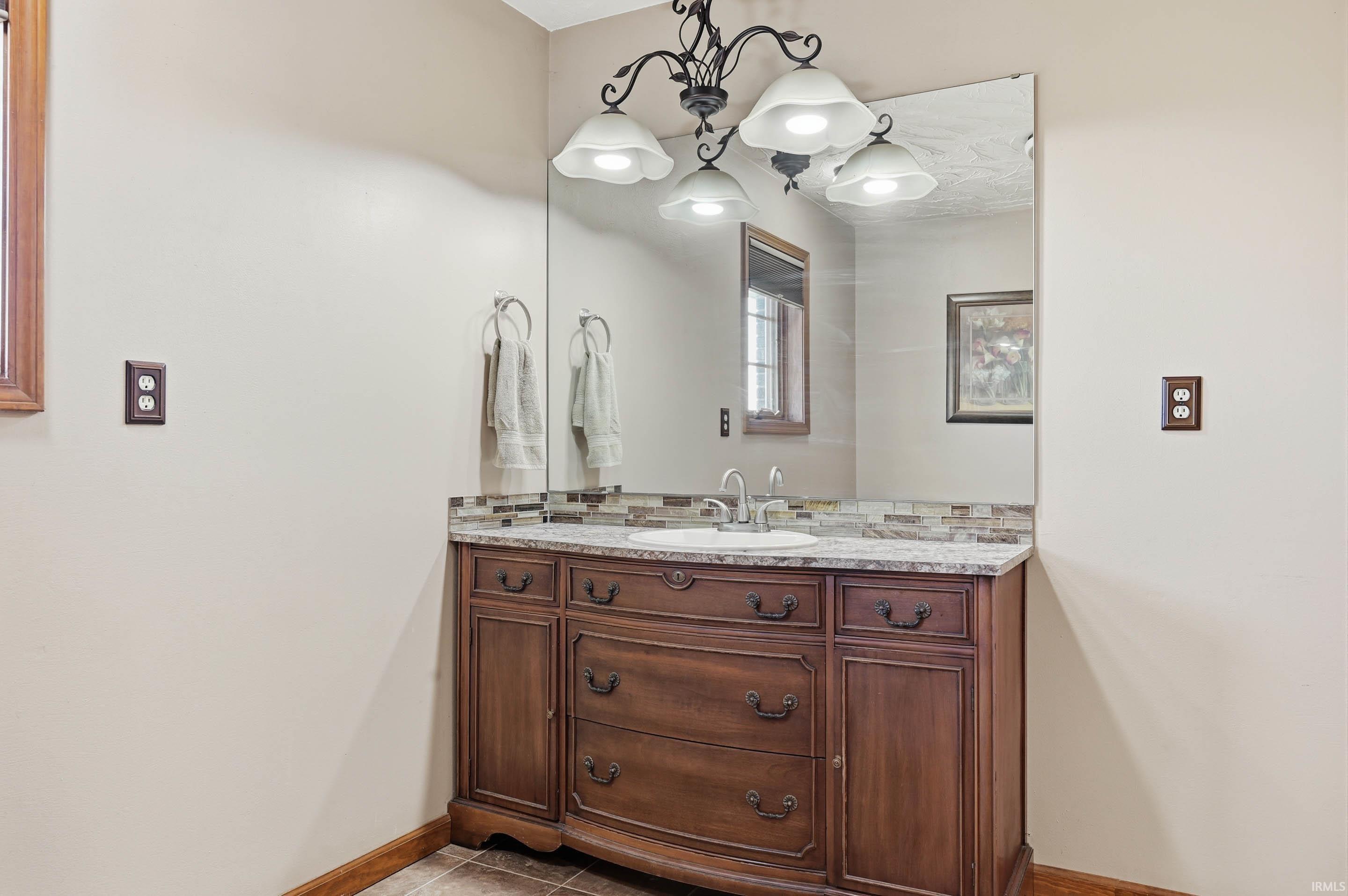 501 West 1000 N Road Eaton, IN 47338 - Photo 7 of 32