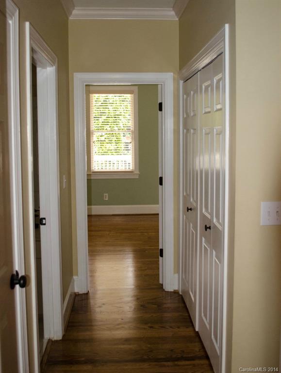 1930 Truman Road Charlotte, NC 28205 - Photo 8 of 24 Gallery Image 8