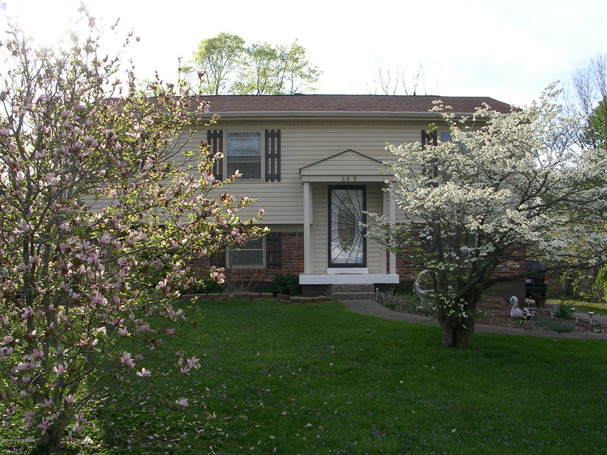 269 Western Road Louisville, KY 40229 - Photo 11 of 17 DSCN2403