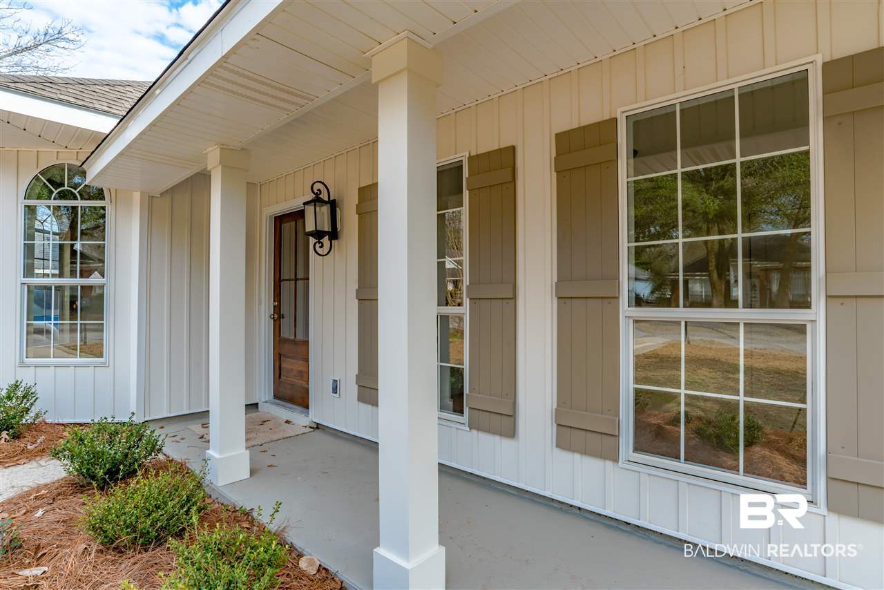 1067 McNeil Avenue Mobile, AL 36609 - Photo 2 of 24