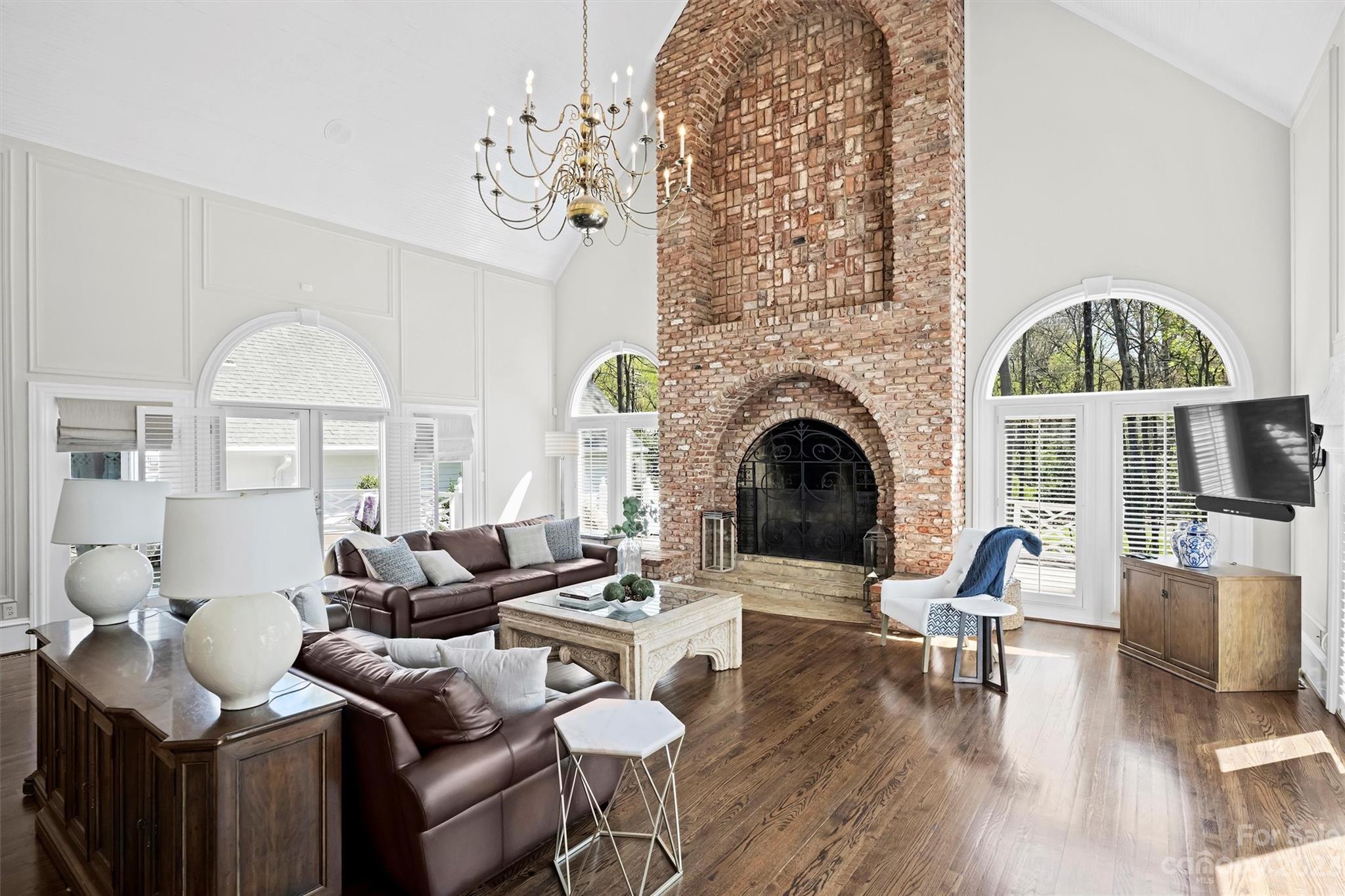 2101 Sedley Road Charlotte, NC 28211 - Photo 12 of 48 Gallery Image 12