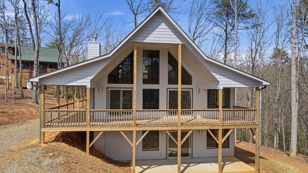 55 Heidis Run Murphy, NC 28906 - Photo 3 of 53 a roof deck with table and chairs