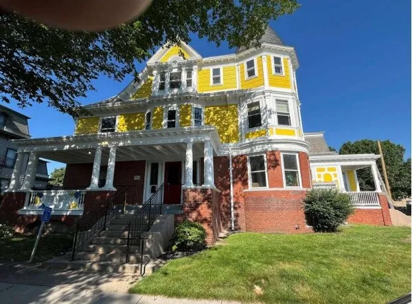 $899,000 | 421 Elmwood Avenue, Providence, RI 02907