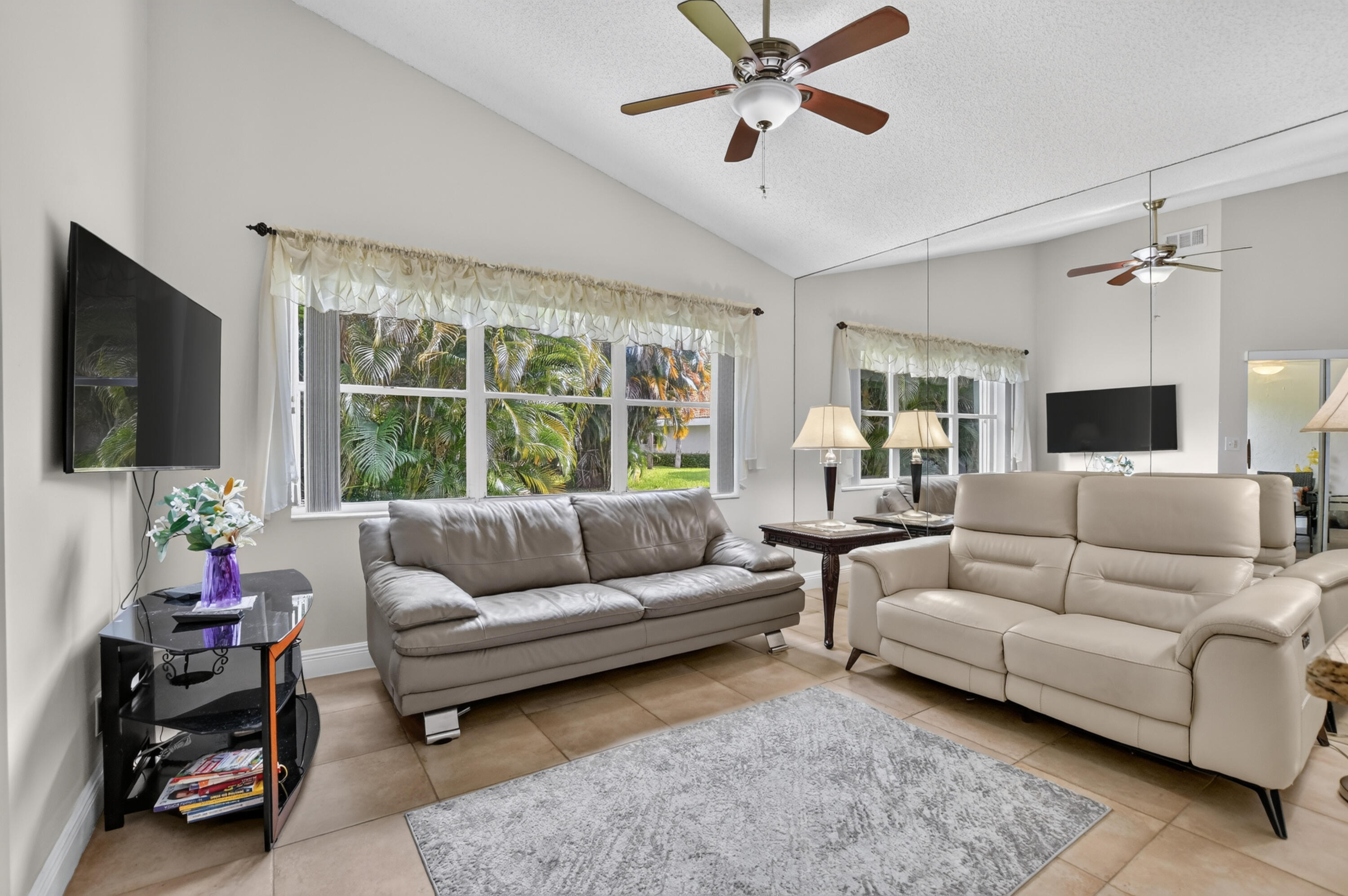 11135 Autoro Court Boca Raton, FL 33498 - Photo 13 of 37 Sweetwater at Boca Chase
