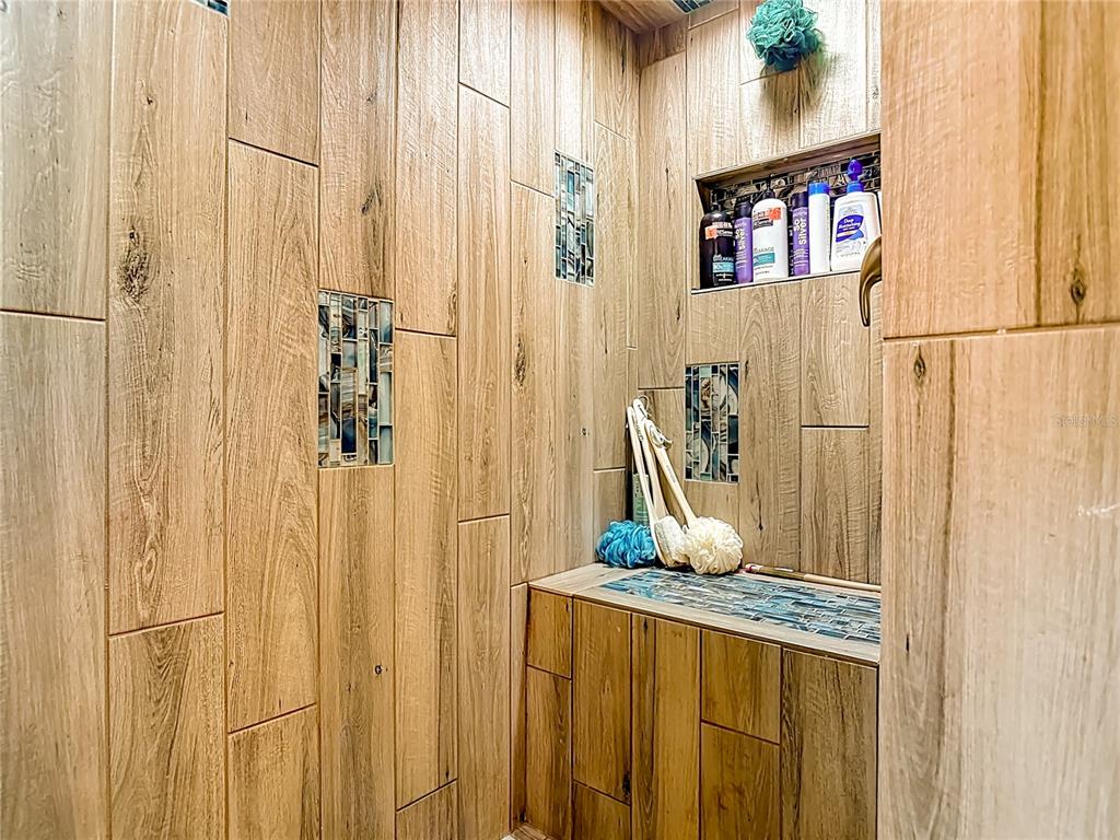 43430 Cooter Pond Road DeLand, FL 32720 - Photo 12 of 37 a view of a bathroom