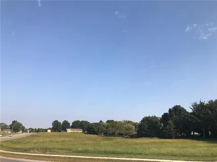 $1,000,000 | 12960 Quivira Road, Overland Park, KS 66213