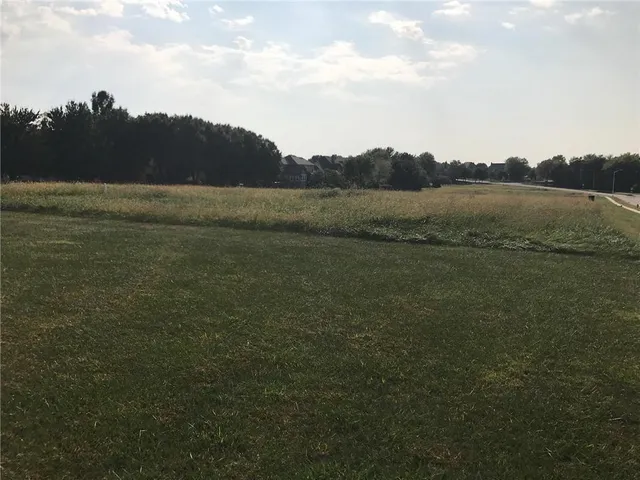 $1,000,000 | 12960 Quivira Road, Overland Park, KS 66213