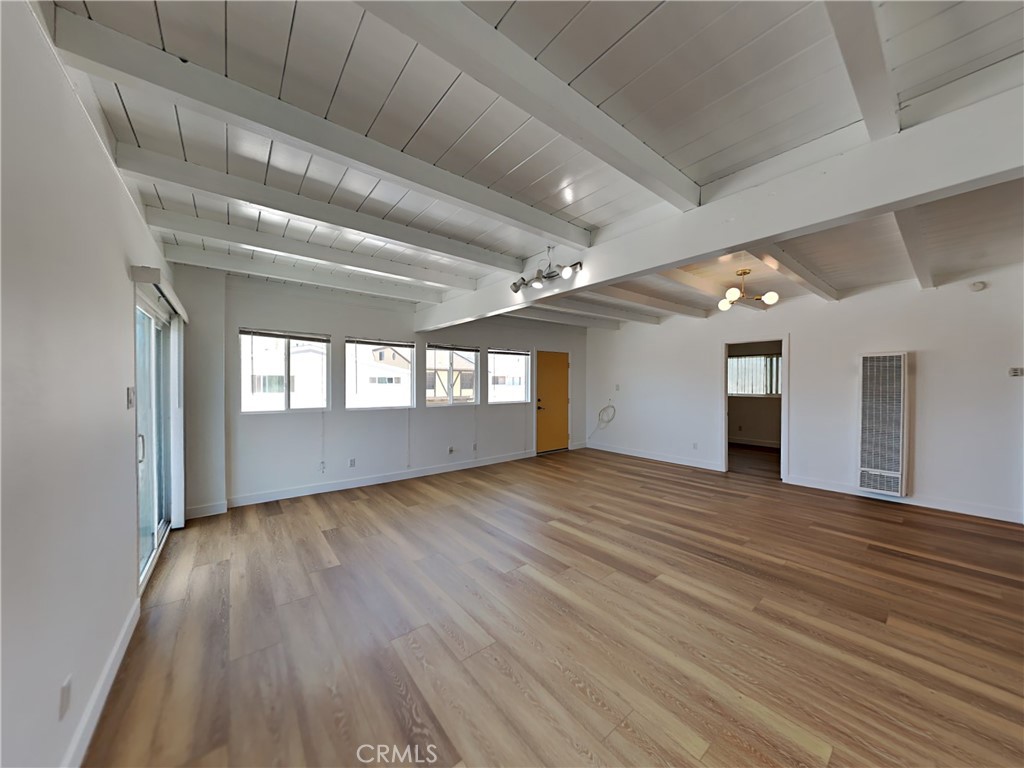 218 Cahuenga Drive, Unit 2 Oxnard, CA 93035 - Photo 4 of 18