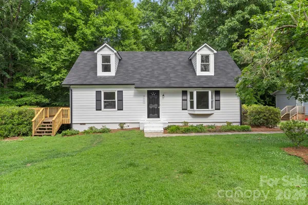 $349,900 | 711 King Arthur Drive, Gastonia, NC 28056