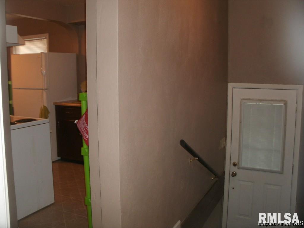 2443 South 14th Street Springfield, IL 62703 - Photo 7 of 17