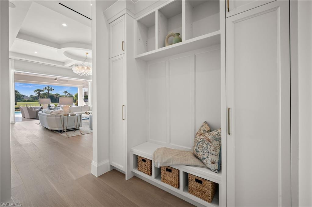 809 Wedge Drive Naples, FL 34103 - Photo 19 of 49