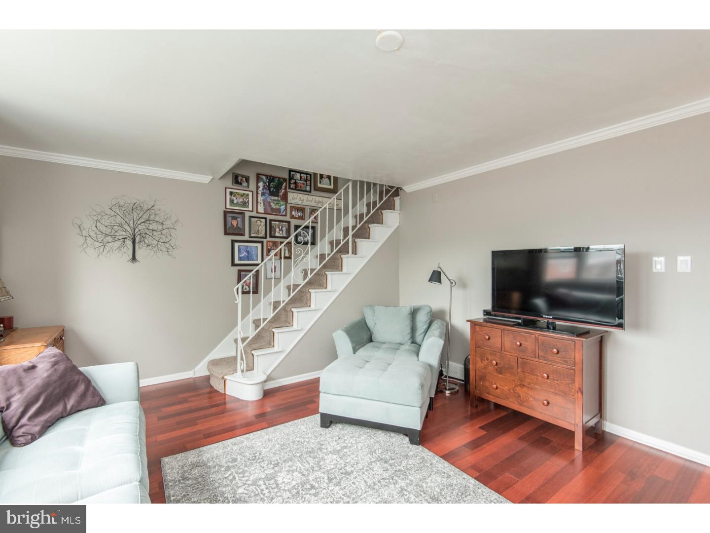 7008 Cardin Road Philadelphia, PA 19128 - Photo 3 of 25 Gallery Image 3