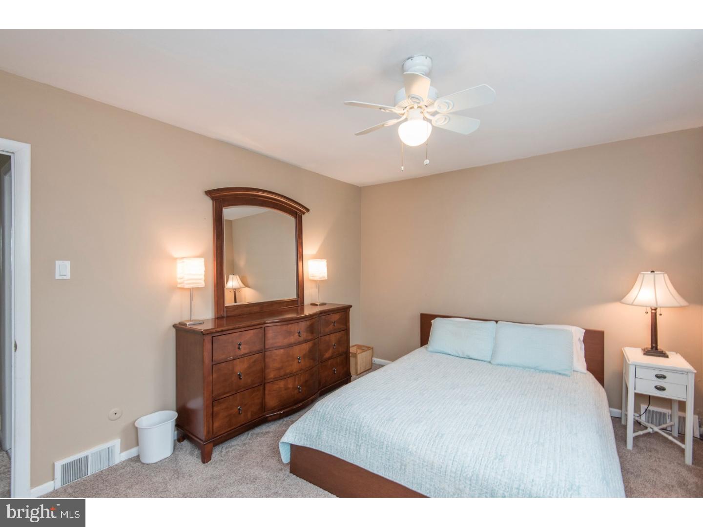7008 Cardin Road Philadelphia, PA 19128 - Photo 10 of 25 Gallery Image 10