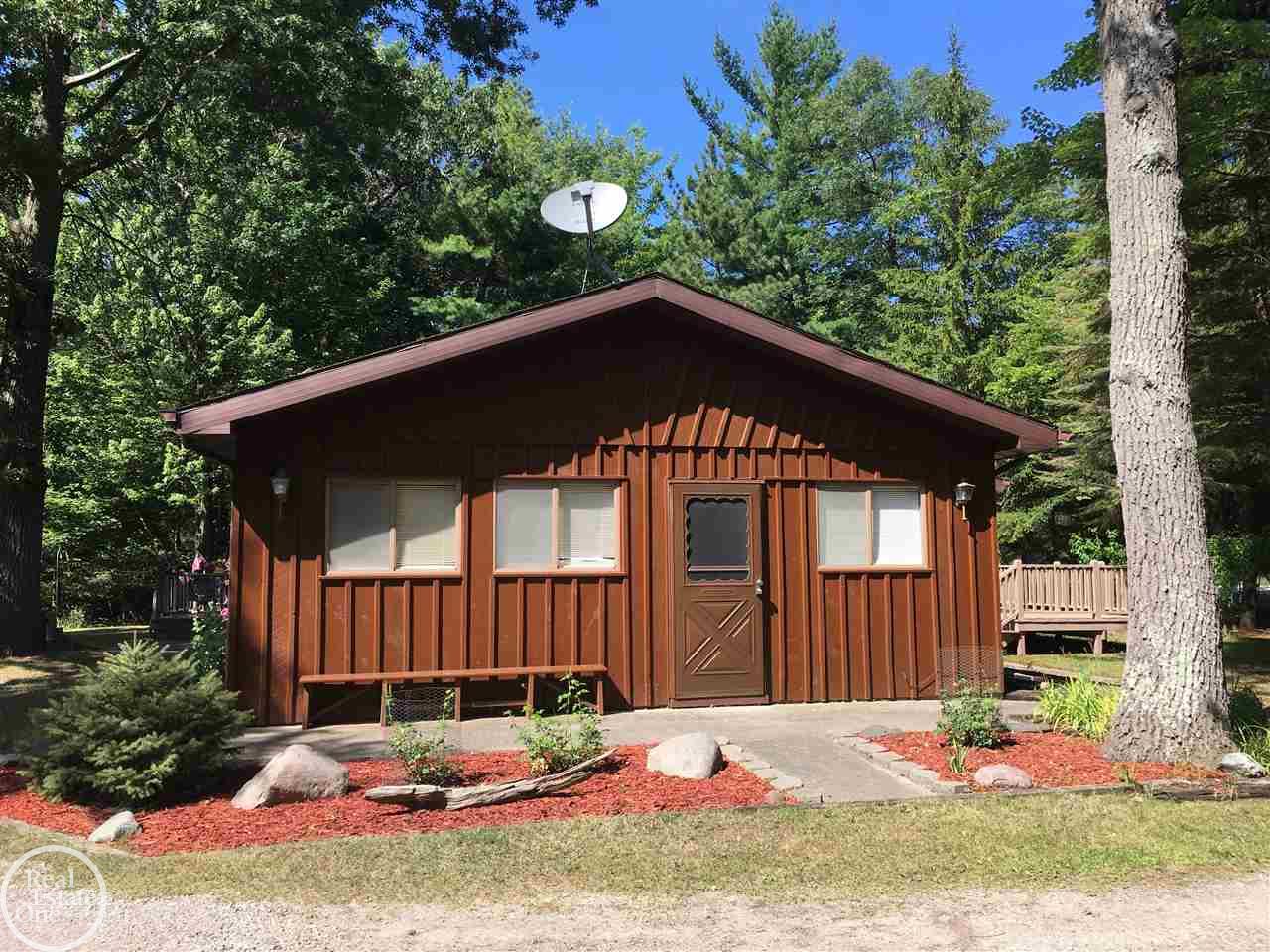 6044 Port Austin Road Caseville, MI 48725 - Photo 5 of 47