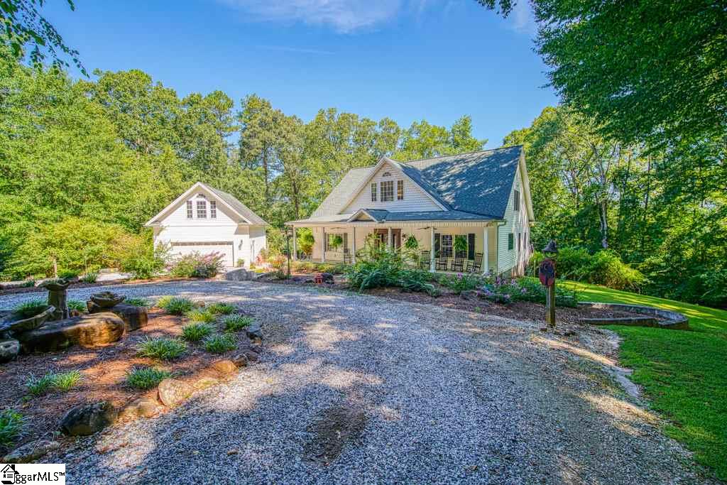 438 Country Estates Road Woodruff, SC 29388 - Photo 2 of 36