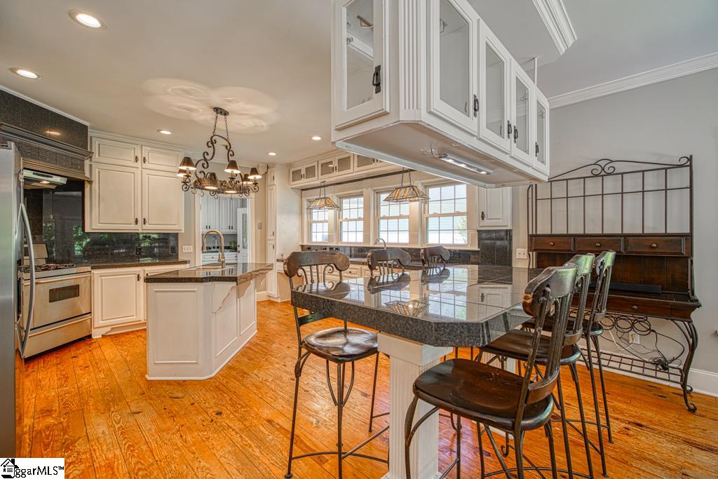 438 Country Estates Road Woodruff, SC 29388 - Photo 13 of 36