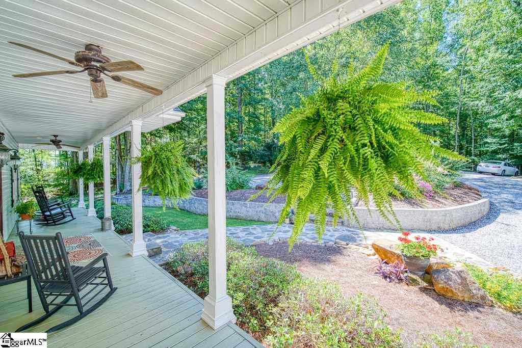 438 Country Estates Road Woodruff, SC 29388 - Photo 8 of 36