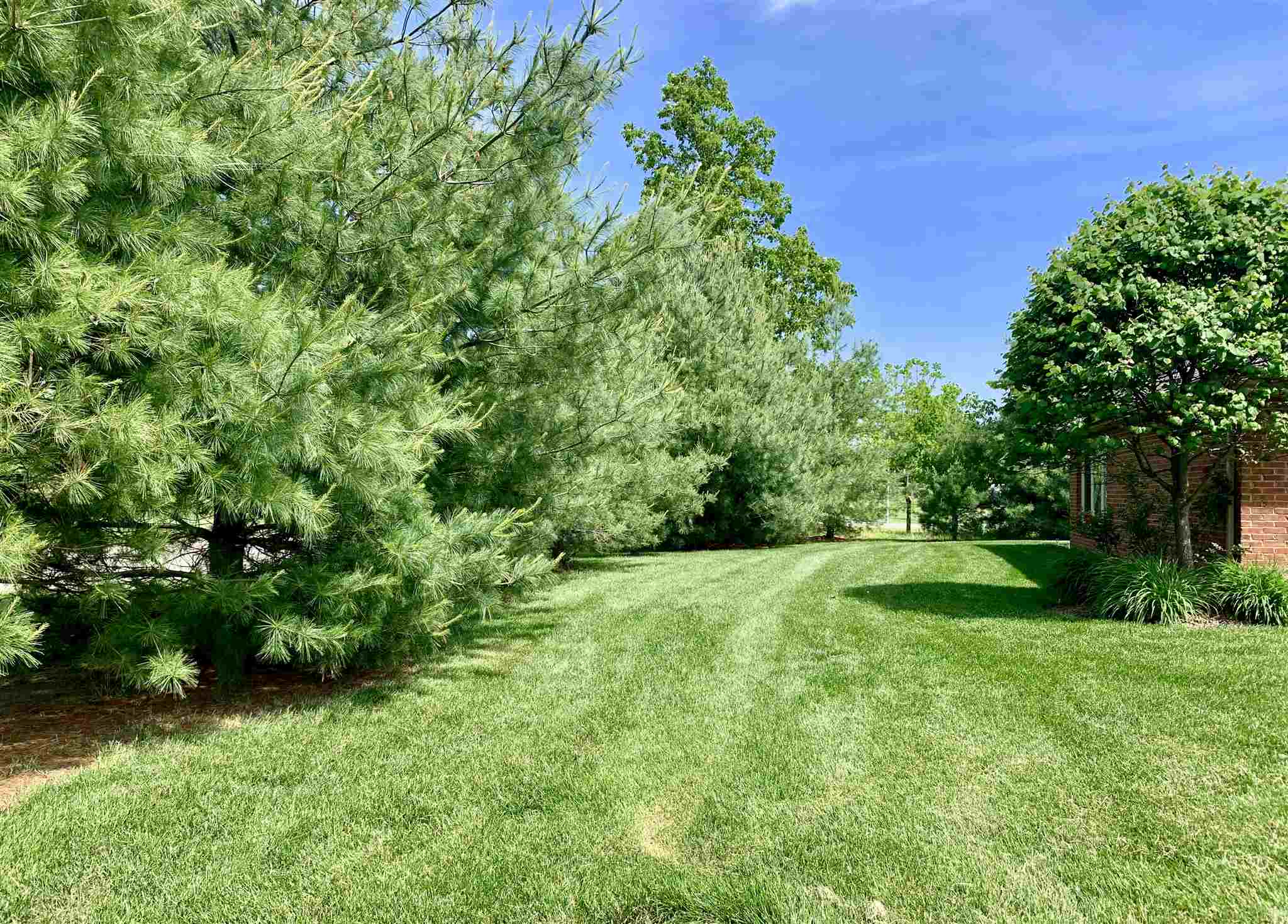 432 South Kluemper Road Jasper, IN 47546 - Photo 17 of 18 Gallery Image 17