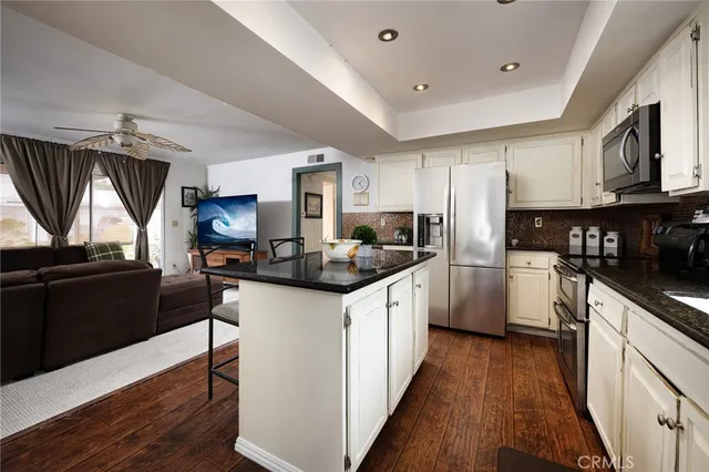 $1,149,999 | 22741 Islamare Lane, Lake Forest, CA 92630