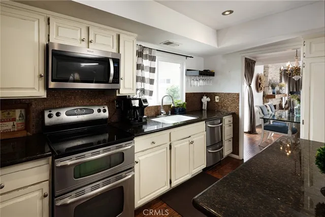 $1,149,999 | 22741 Islamare Lane, Lake Forest, CA 92630