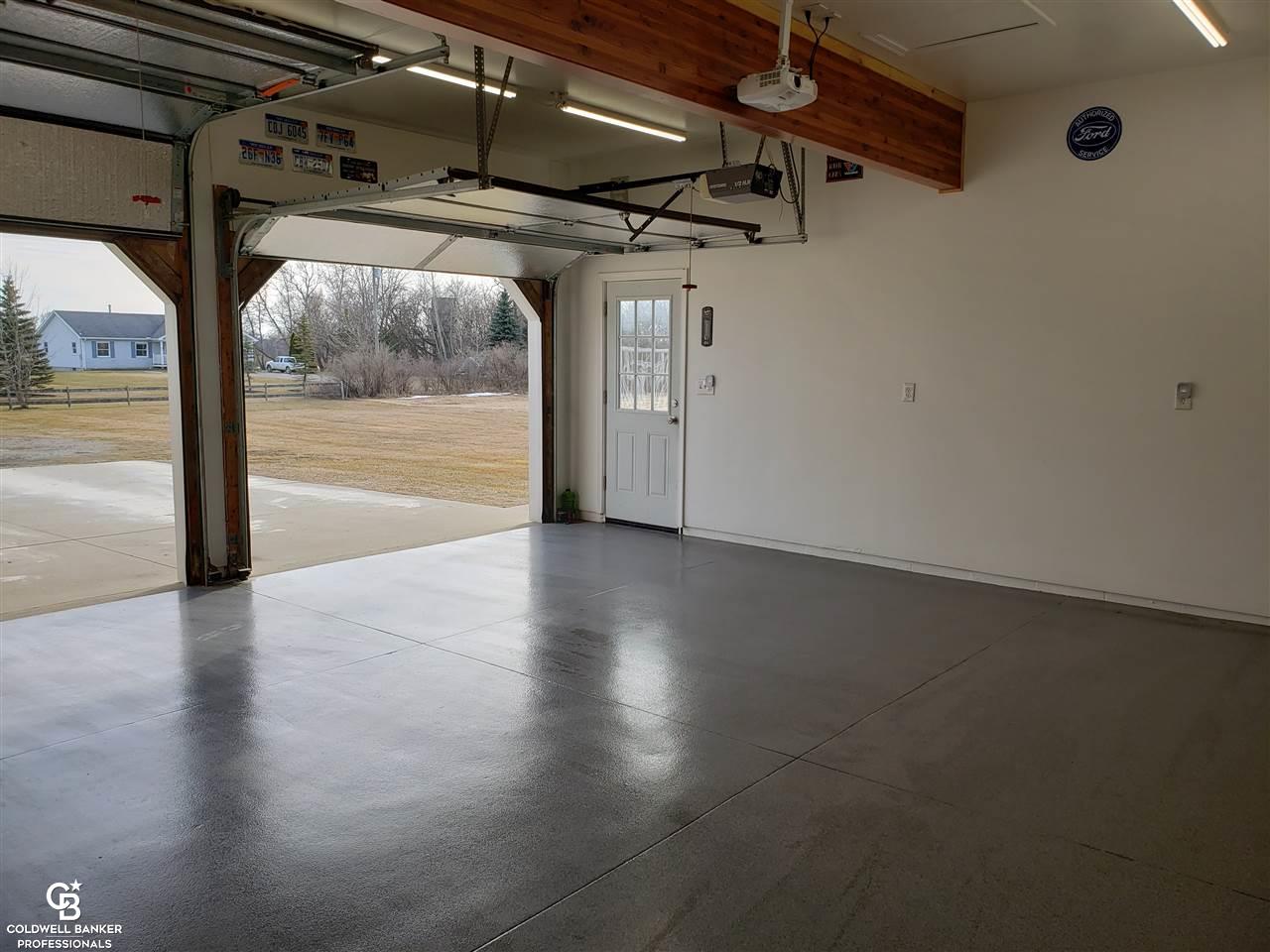10944 Gilbert Road Memphis, MI 48041 - Photo 37 of 48 50007718-36.JPG