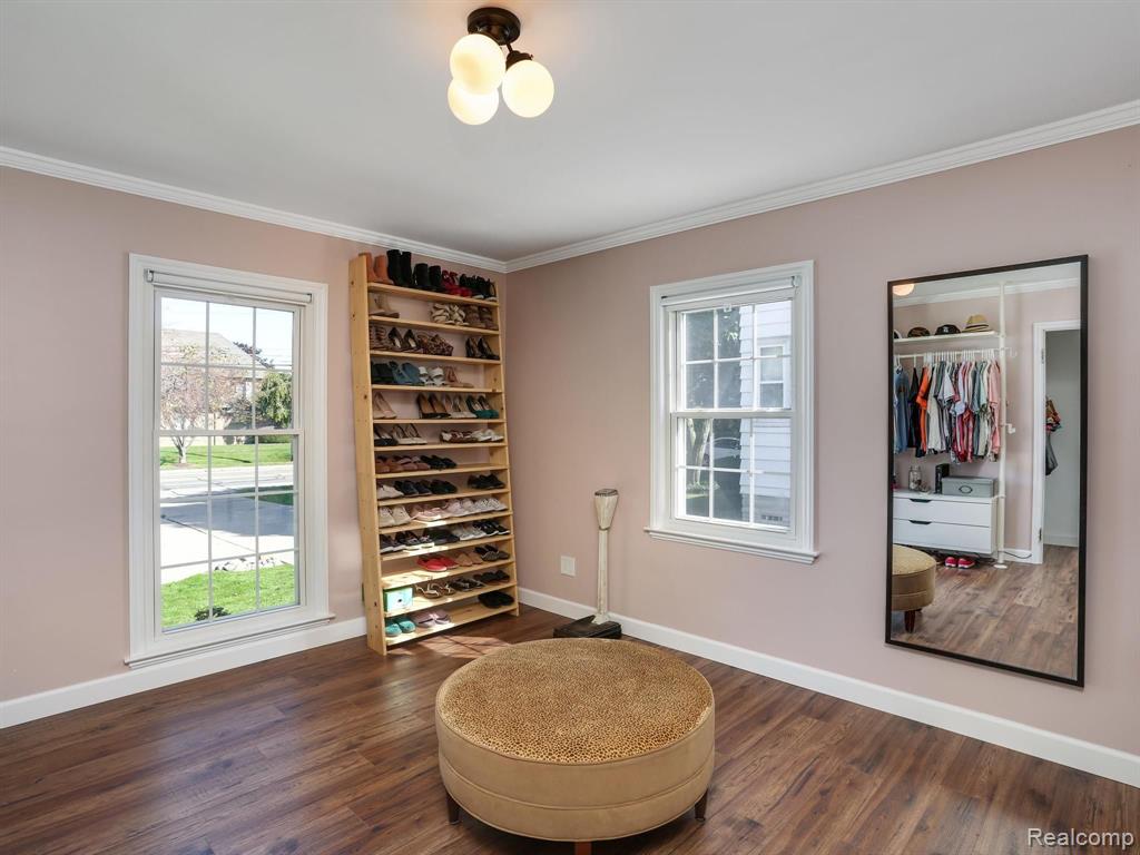 53 Vernier Road Grosse Pointe Shores, MI 48236 - Photo 13 of 25