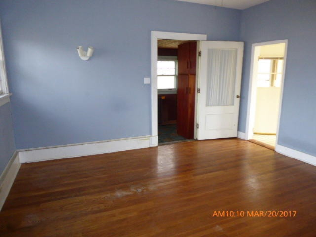 3625 West Shawnee Road Bridgman, MI 49106 - Photo 8 of 22 3 20 17 (25)