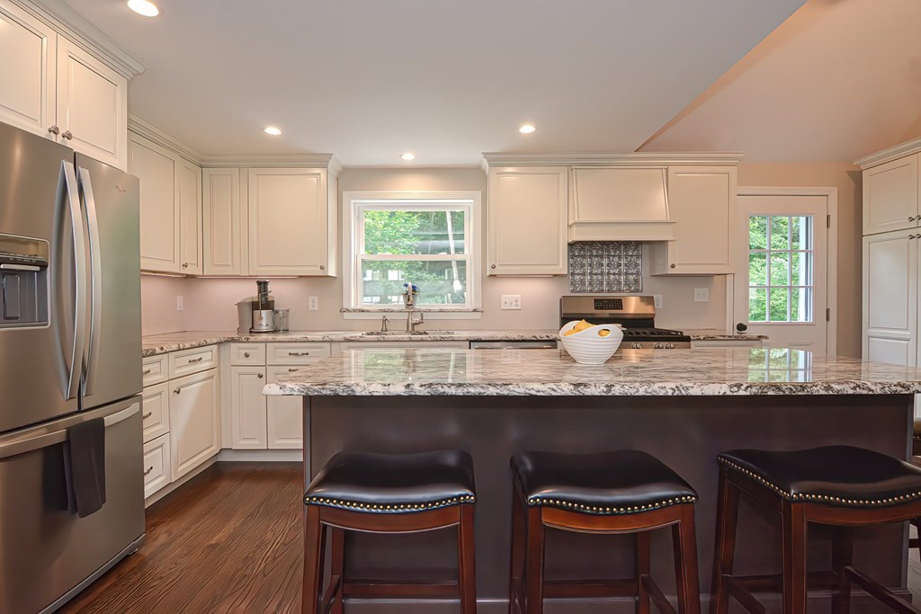 46 Cedar Hill Road Ashland, MA 01721 - Photo 4 of 17 Gallery Image 4