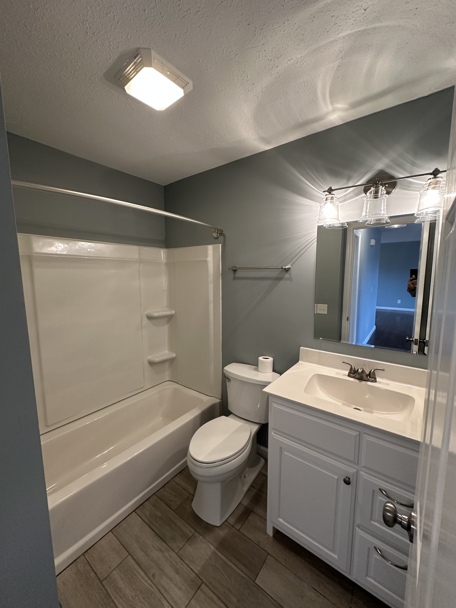 3508 Highway 259 Portland, TN 37148 - Photo 11 of 18 a bathroom with a sink toilet double vanity and bathtub