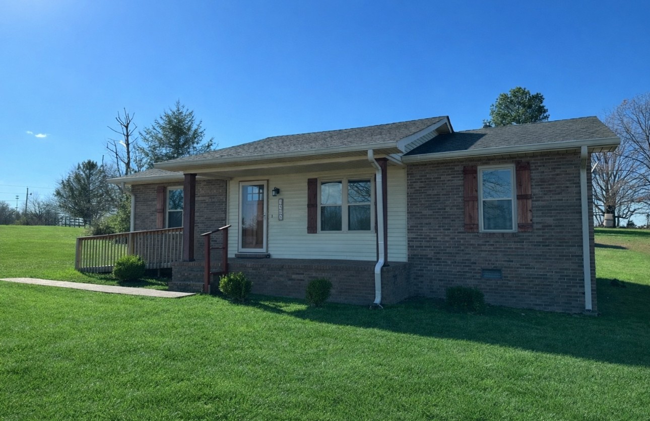 3508 Highway 259 Portland, TN 37148 - Photo 2 of 18 a view of a house with a yard