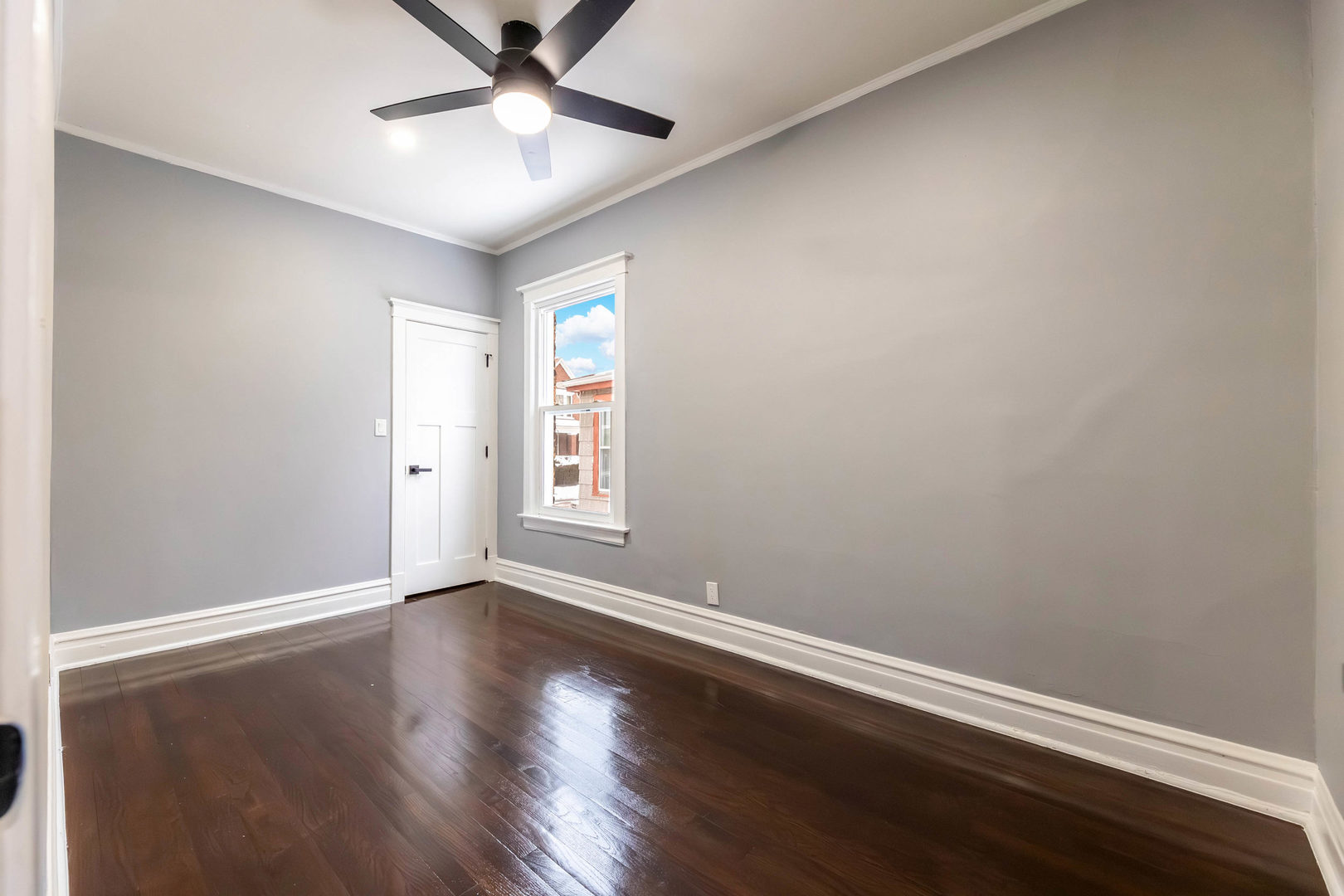 7545 South Rhodes Avenue Chicago, IL 60619 - Photo 10 of 21