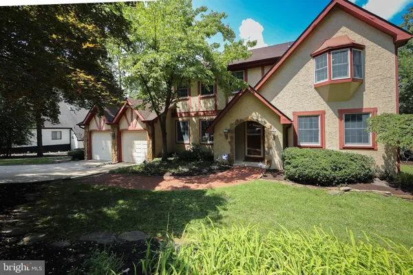 $674,362 | 10 Chipley Run, Voorhees, NJ 08043