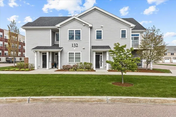 $464,900 | 132 Stillwater Lane, Unit 7, Williston, VT 05495