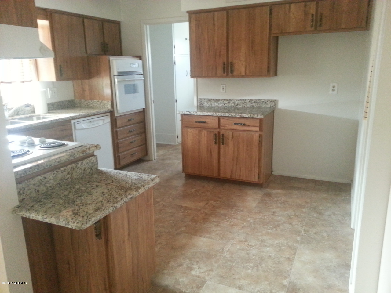 6033 East Colby Road Mesa, AZ 85205 - Photo 5 of 7 20121117_123142