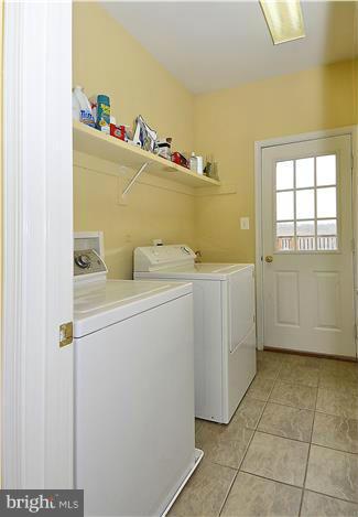 11014 Country Club Road New Market, MD 21774 - Photo 28 of 30 Laundry room