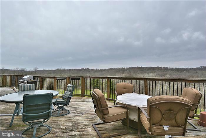 11014 Country Club Road New Market, MD 21774 - Photo 29 of 30 Exterior (Rear) Deck