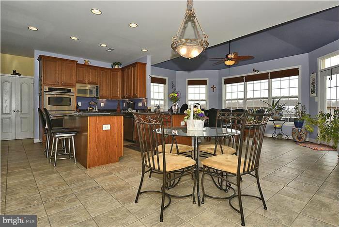 11014 Country Club Road New Market, MD 21774 - Photo 7 of 30 Kitchen