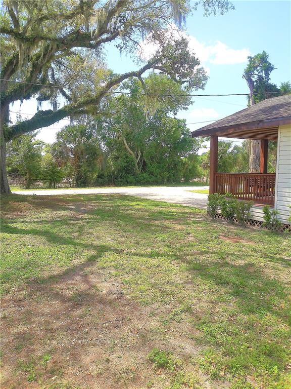 1673 Blackwelder Road De Leon Springs, FL 32130 - Photo 10 of 27