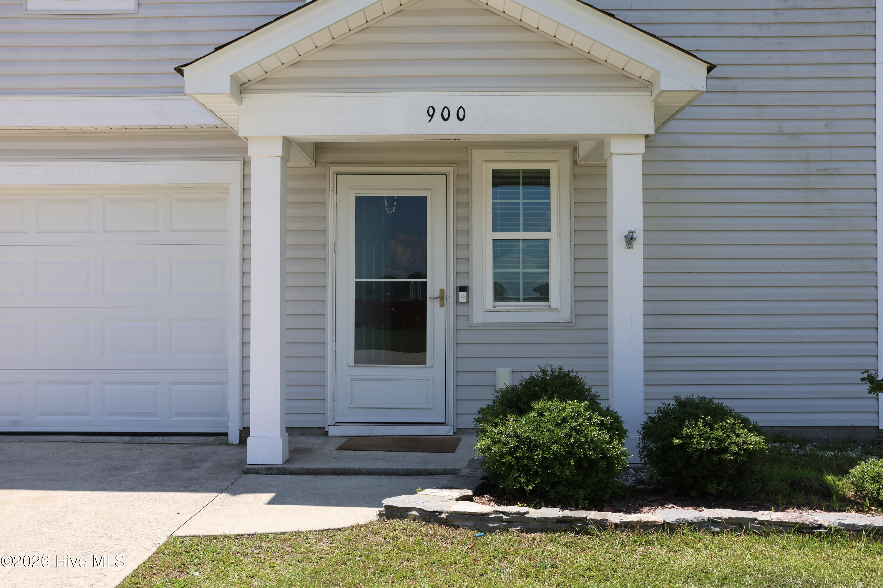 900 Haystack Lane Jacksonville, NC 28546 - Photo 3 of 13