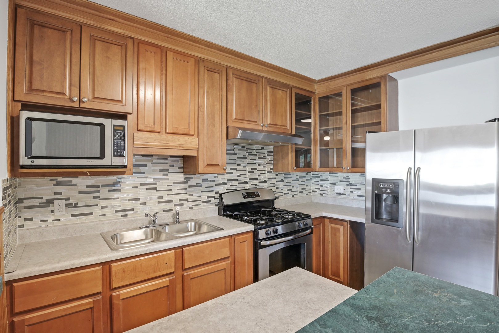 5441 South 74th Avenue Summit, IL 60501 - Photo 9 of 61