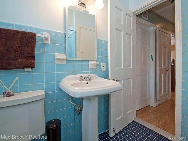 1544 Taunton Road Birmingham, MI 48009 - Photo 14 of 24 dsc_0062.jpg
