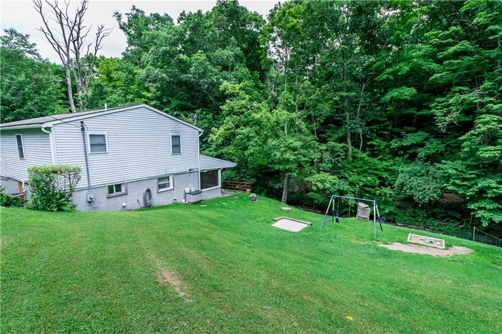 118 Morris Hollow Road Smock, PA 15480 - Photo 20 of 23